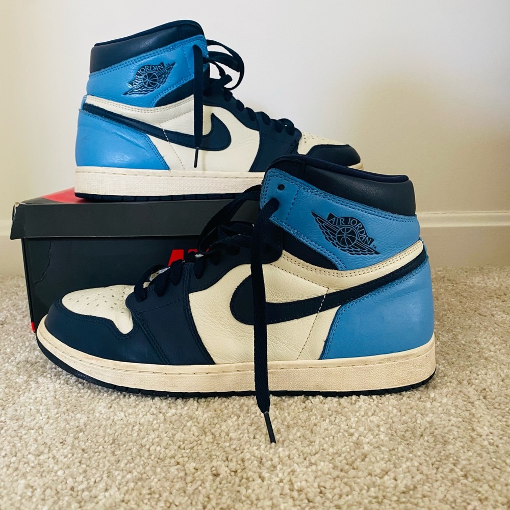 Air Jordan 1 Obsidian